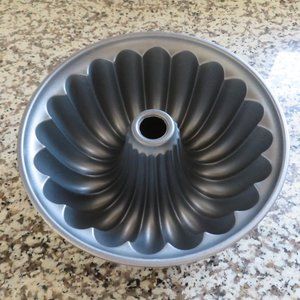 Nordic Ware Bundt Cake Pan